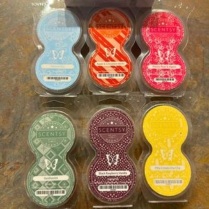 Brand new scentsy pods and snowflake spin white color